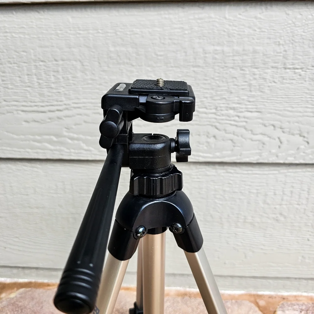 Radio shack tripod 51